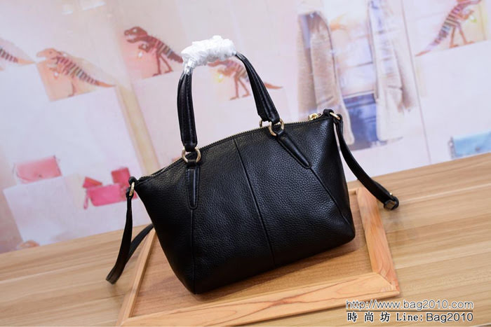 COACH蔻馳 原單coach mini款 59853 可愛款餃子包 全頭層牛皮材質  Chz1450